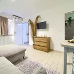 In - Insel Krk 47400 דירה *