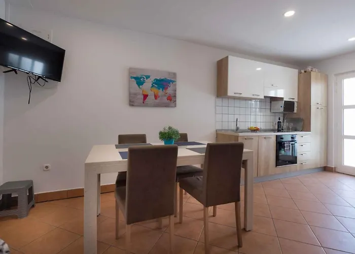 Apartman In - Insel Krk 47400 *